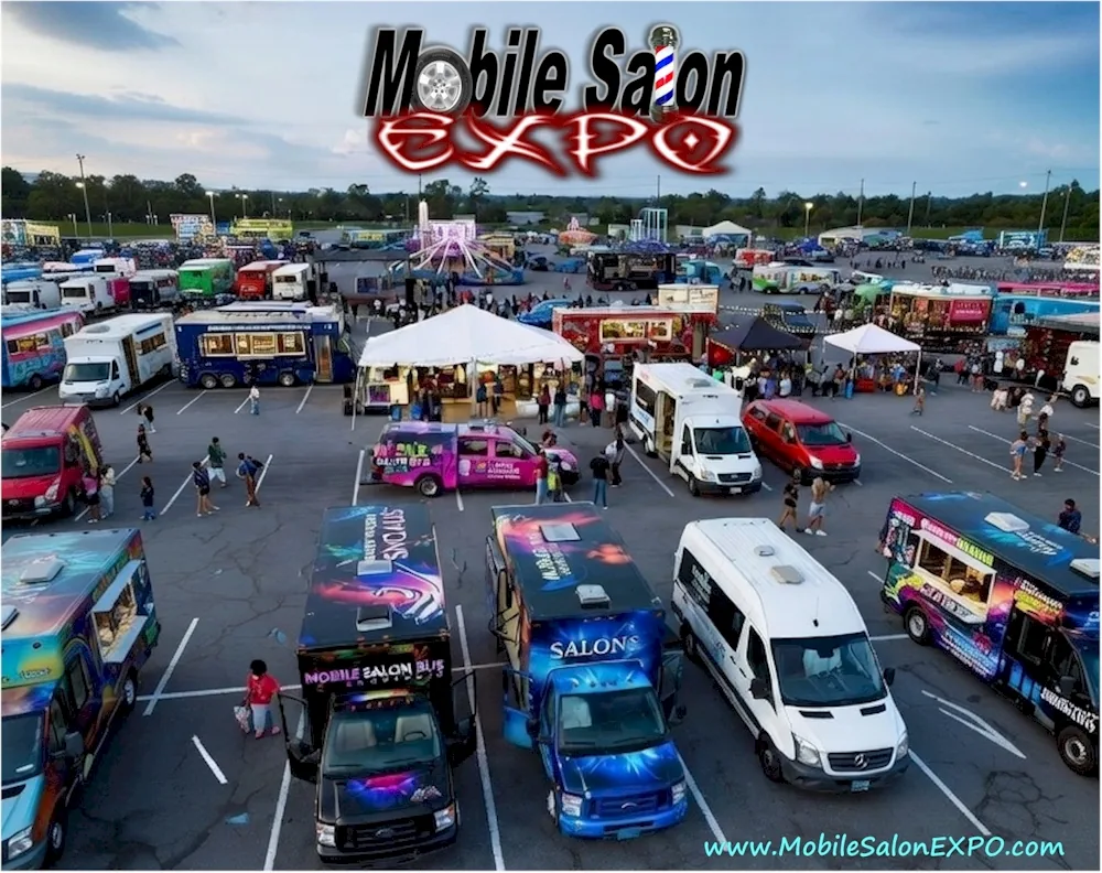 Mobile Salon buses on tour at an outdoor show